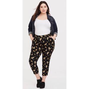 Torrid Black Floral Challis Tie Front Tapered Pants Sz 3X